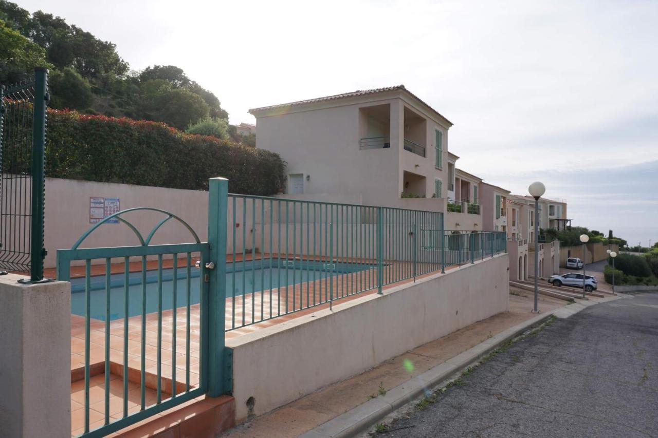 Joli T3 Familial Proche De La Mer Saint-Florent  Exteriör bild